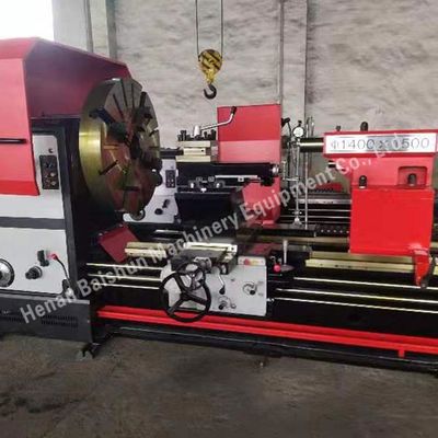 La machine à tourner le lit à espace horizontal est une machine à tourner le tour de passe-temps à fente de 130 mm
