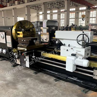 La série Cw est une machine à tour horizontal manuelle lourde avec un diamètre de lit de 1000 mm