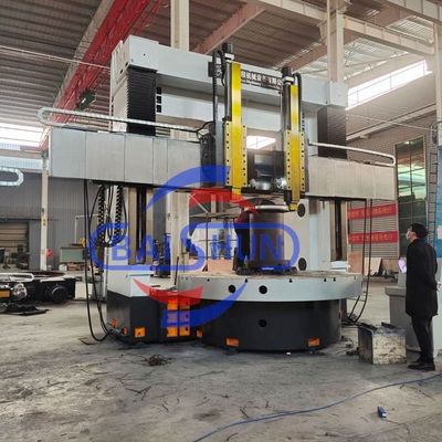 Les outils de coupe du tour CNC Fanuc Double tourelle tour vertical à haut rendement