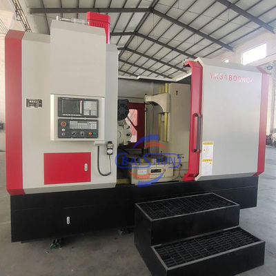 Machine à débit automatique CNC à quatre axes à haute vitesse avec couverture complète