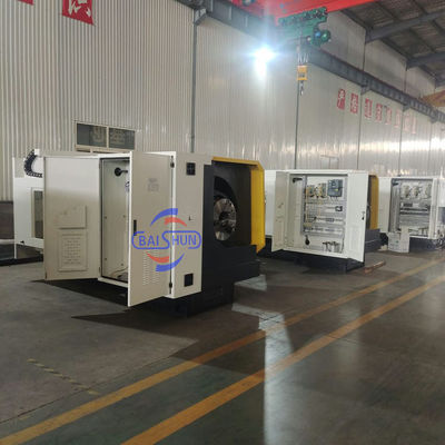 Vente à chaud Automatique 255mm Fuseau de forage de grande taille QK1332 CNC Machine de filtrage de tuyaux