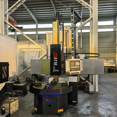 CK5116 Machine à tour CNC 1600 mm Diamètre tournant 3,2 T Capacité
